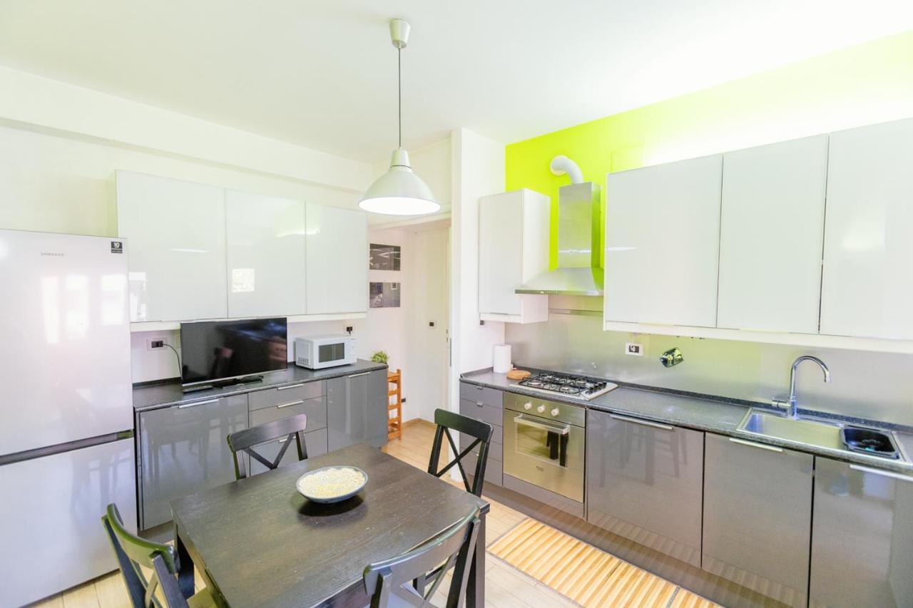 Casa Kalimera Moderna Attrezzata E Vicino Metro Apartment Rom